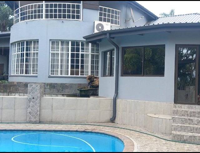 5 BEDROOM HOUSE FOR SALE IN PREMIERPARK